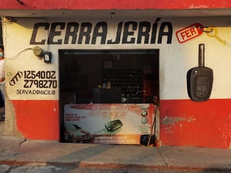 cerrajero 24 horas cerca de mi ubicación