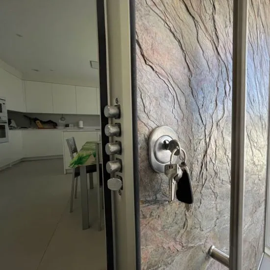 Cerraduras multipunto para puertas de aluminio